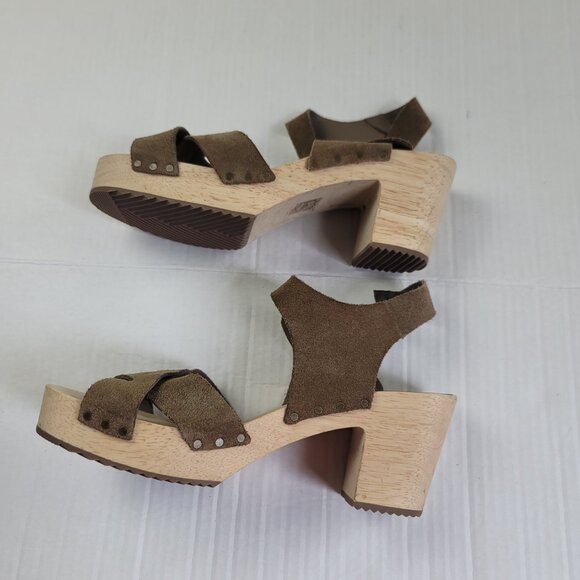 LOFT Criss Cross Leather & Suede Clog Sandals - Picture 6 of 16
